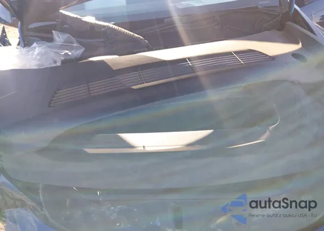 2023 Tesla Model Y Awd/Long Range Dual Motor All-Wheel Drive z USA, uszkodzony, nr VIN 7SAYGAEE6PF683829